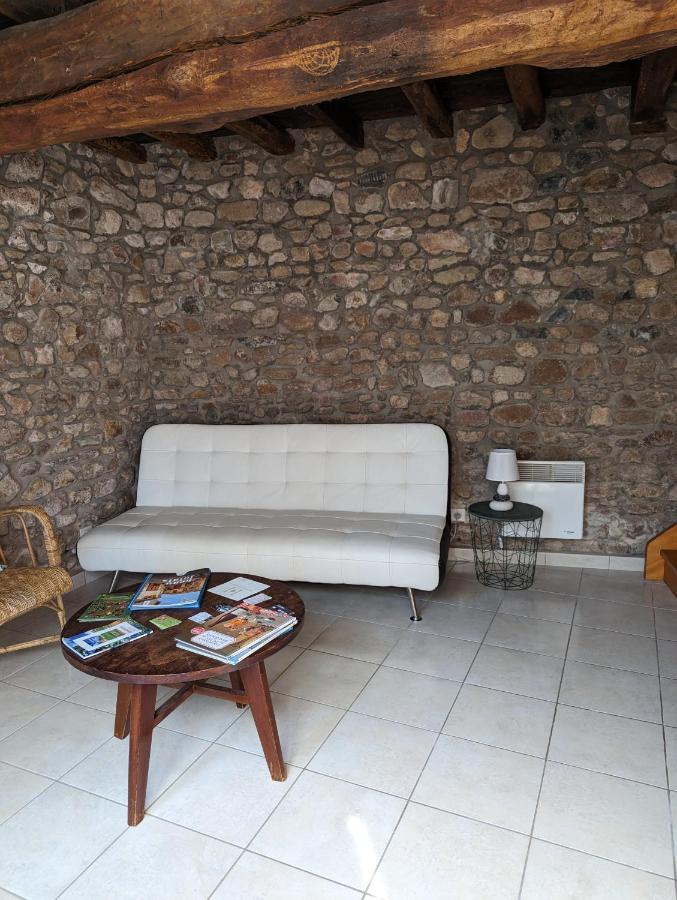 Domaine Viticole Philippe Deschamps Bed & Breakfast Beaujeu  ภายนอก รูปภาพ